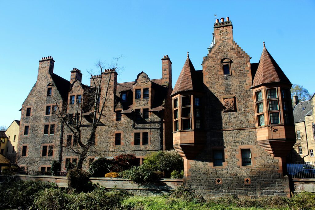 Stunning view of Well Court, a victorian architectural gem in Edinburgh, Scotland.